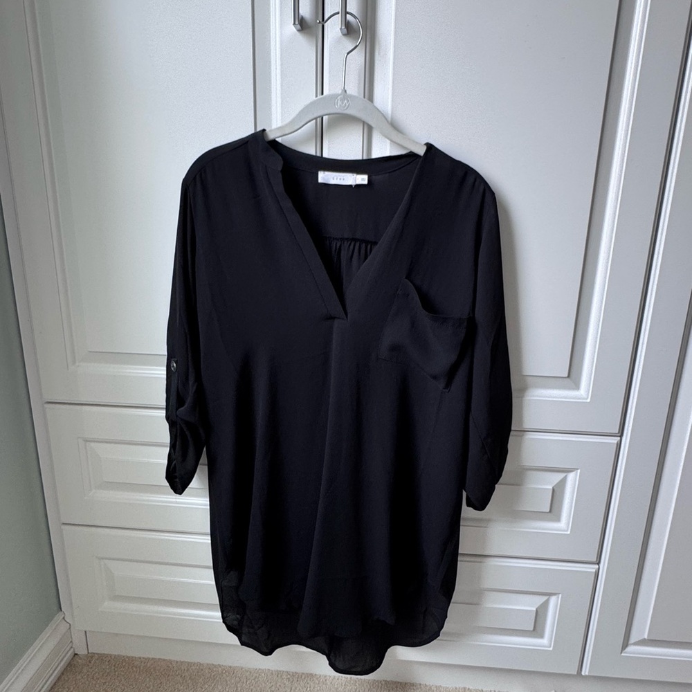 Lush Black V-Neck Tunic Blouse